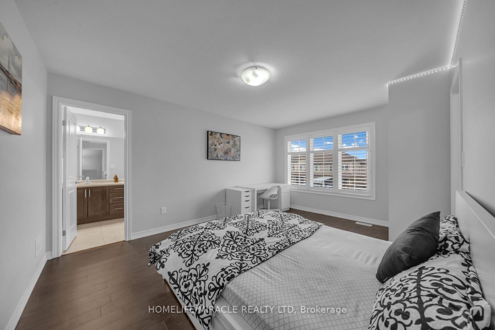 83 Monarch Street thumbnail 23