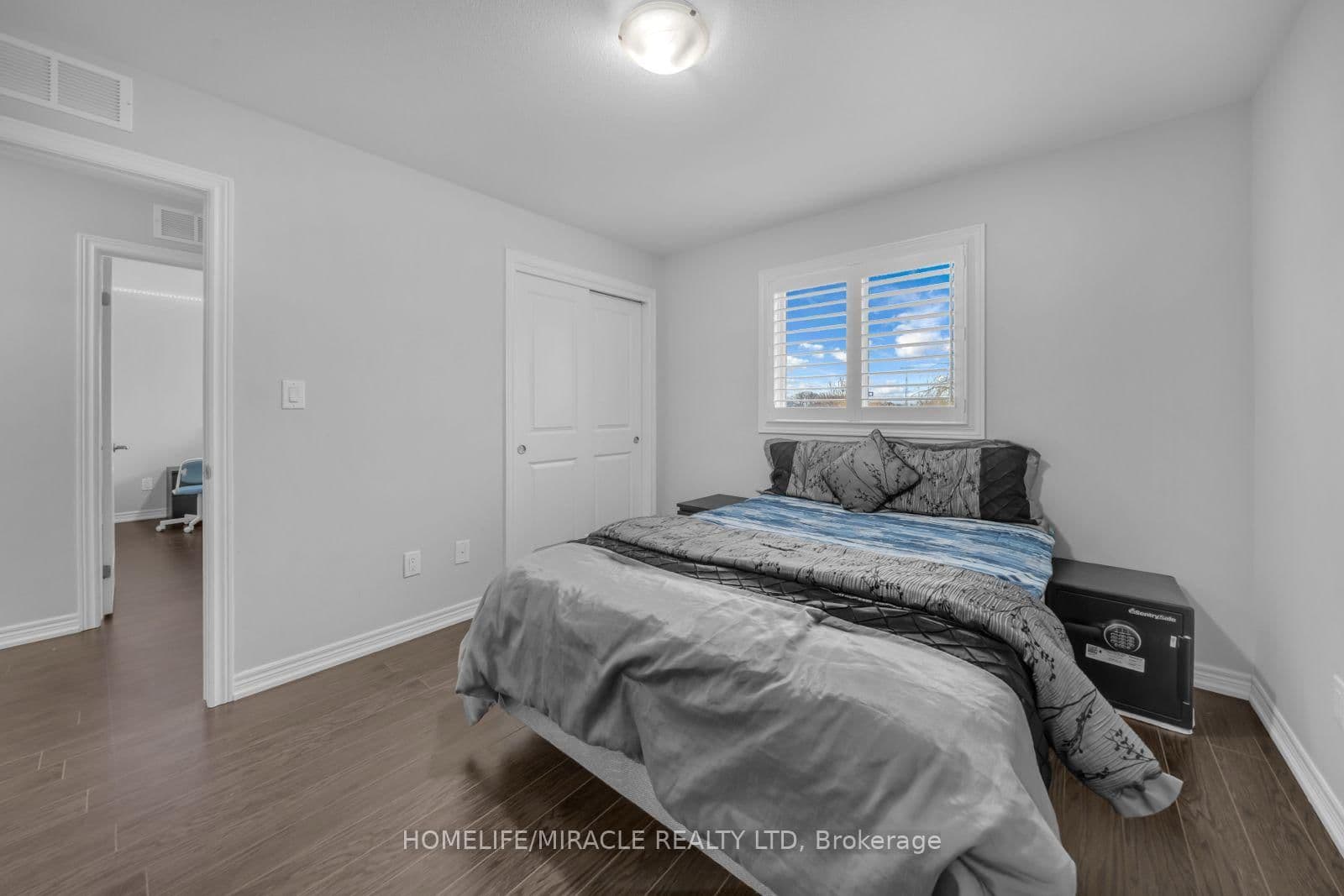 83 Monarch Street thumbnail 35
