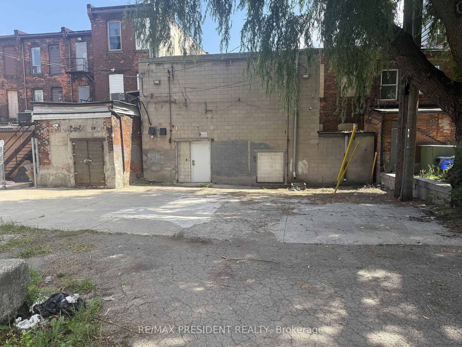 135 James Street N, Unit 3 thumbnail 11