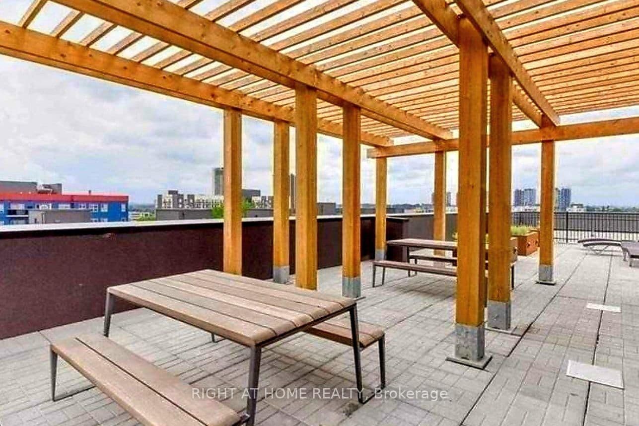 250 Albert Street, Unit 708 thumbnail 7