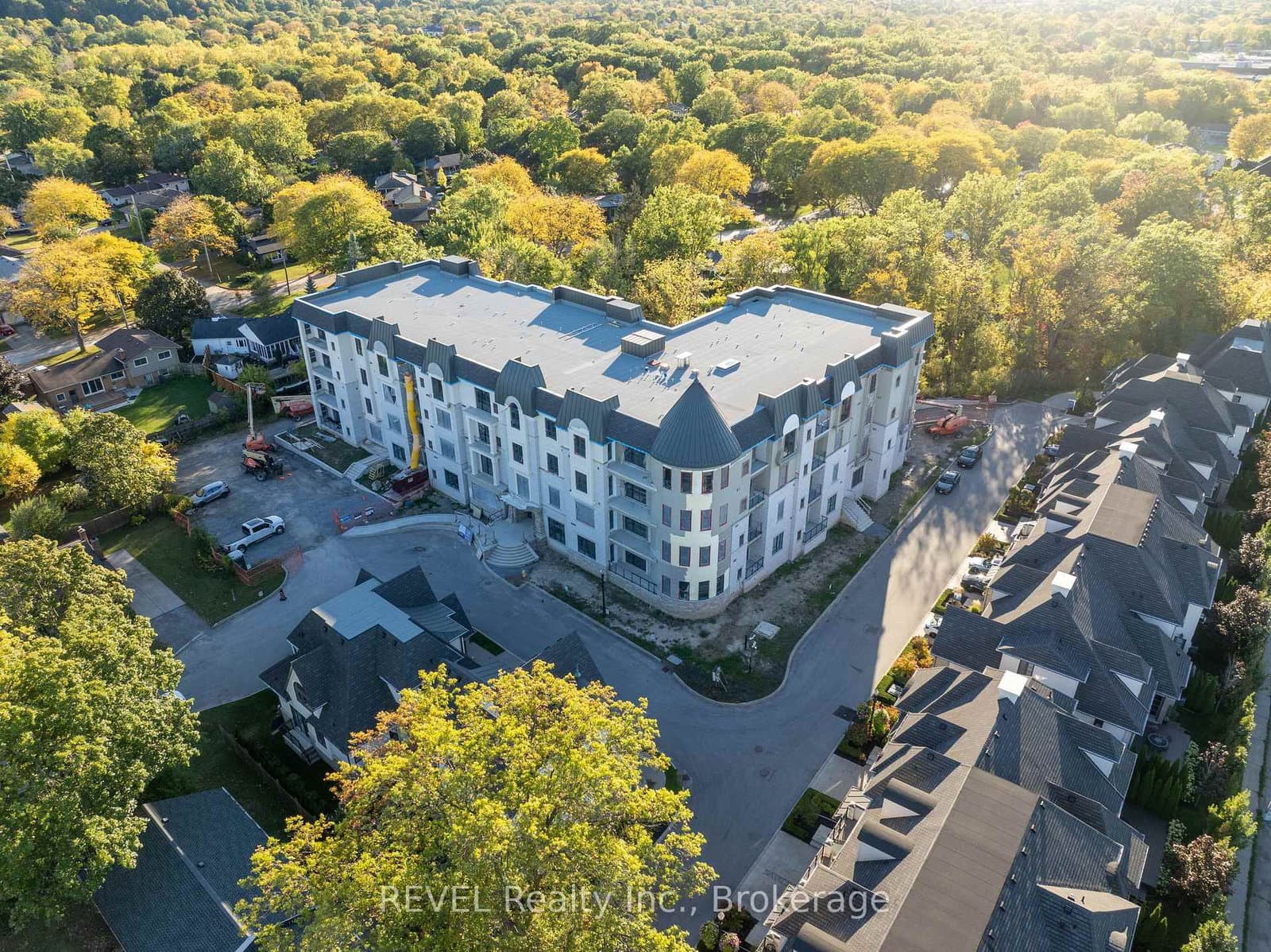 2 Arbourvale Common, Unit 209 thumbnail 11
