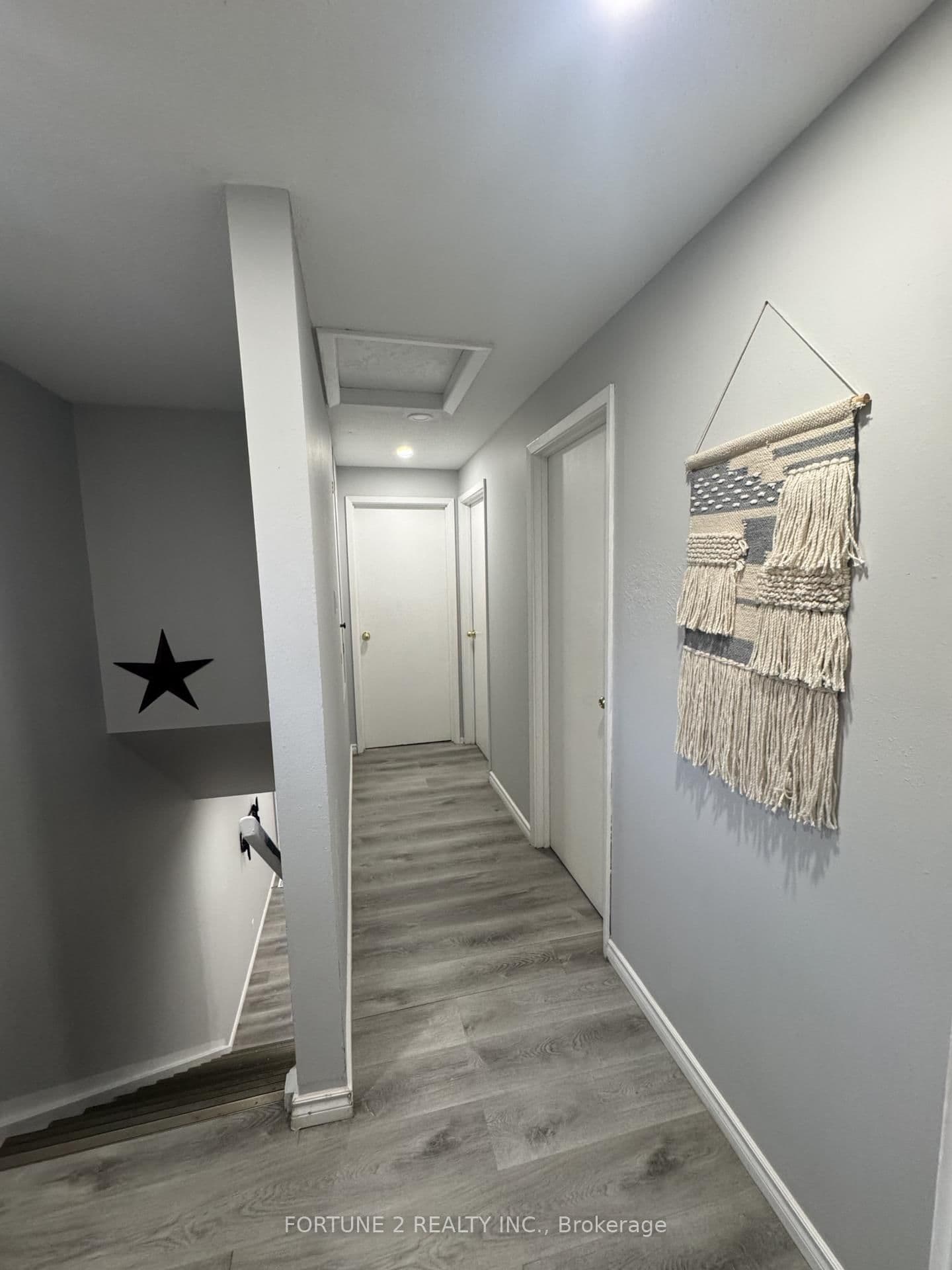 21 Roberts Crescent thumbnail 15