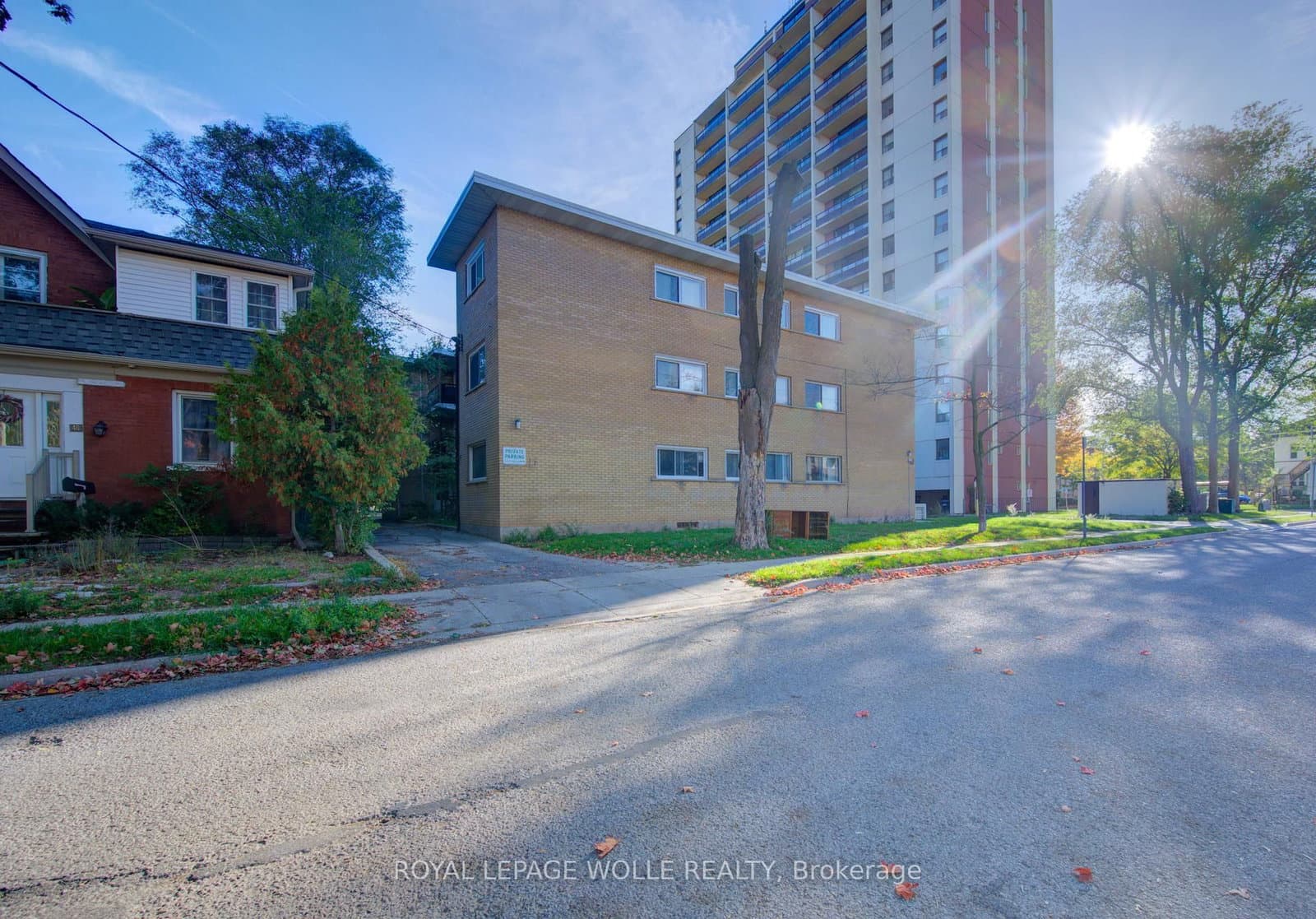 50 Gordon Avenue thumbnail 3