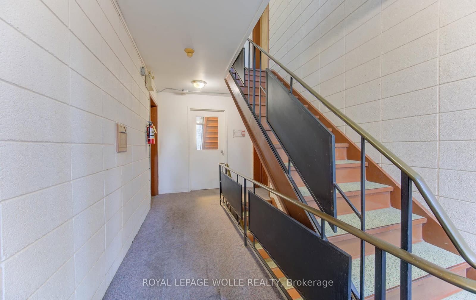 50 Gordon Avenue thumbnail 35