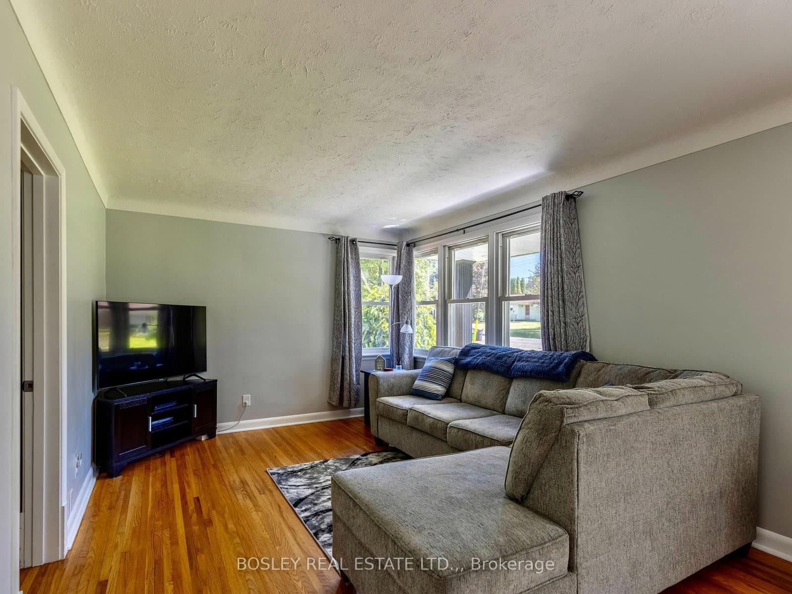1180 Sunset Drive thumbnail 10