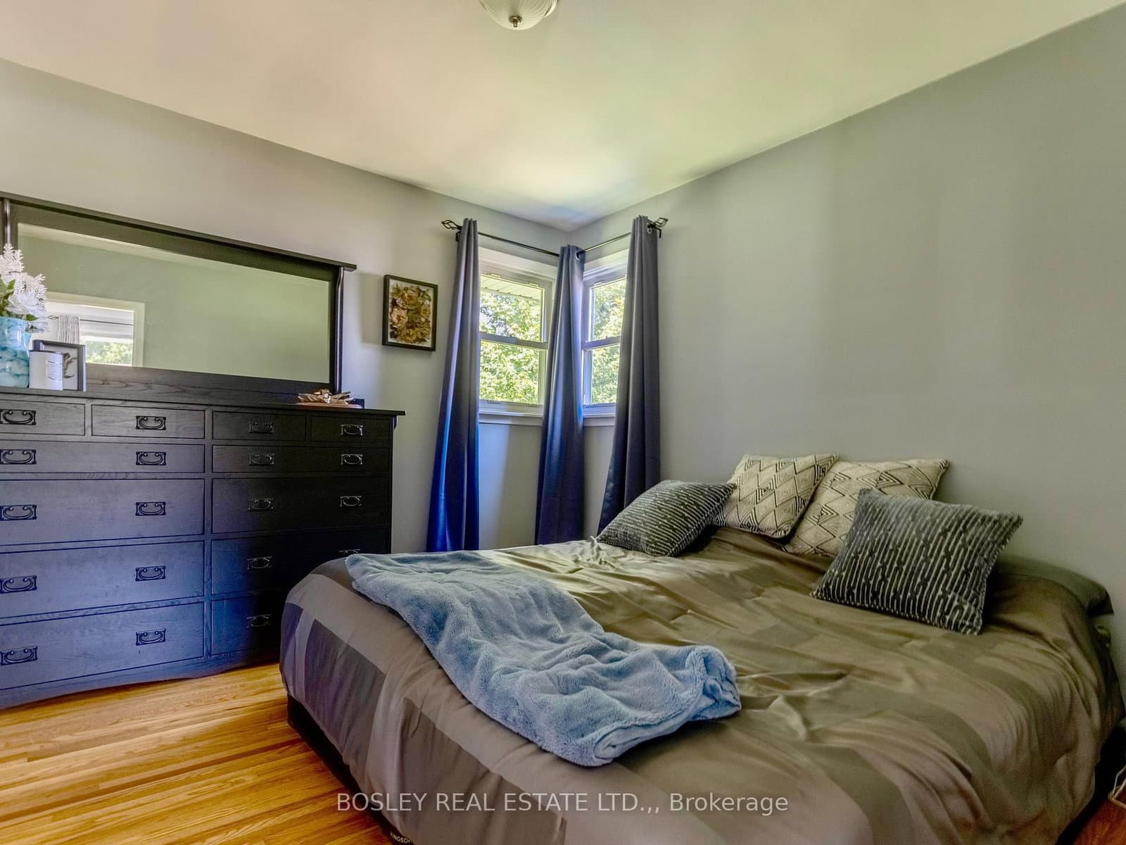 1180 Sunset Drive thumbnail 15