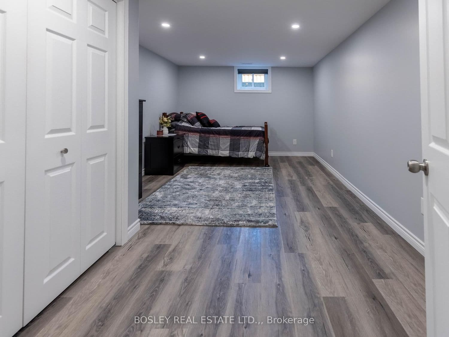 1180 Sunset Drive thumbnail 24