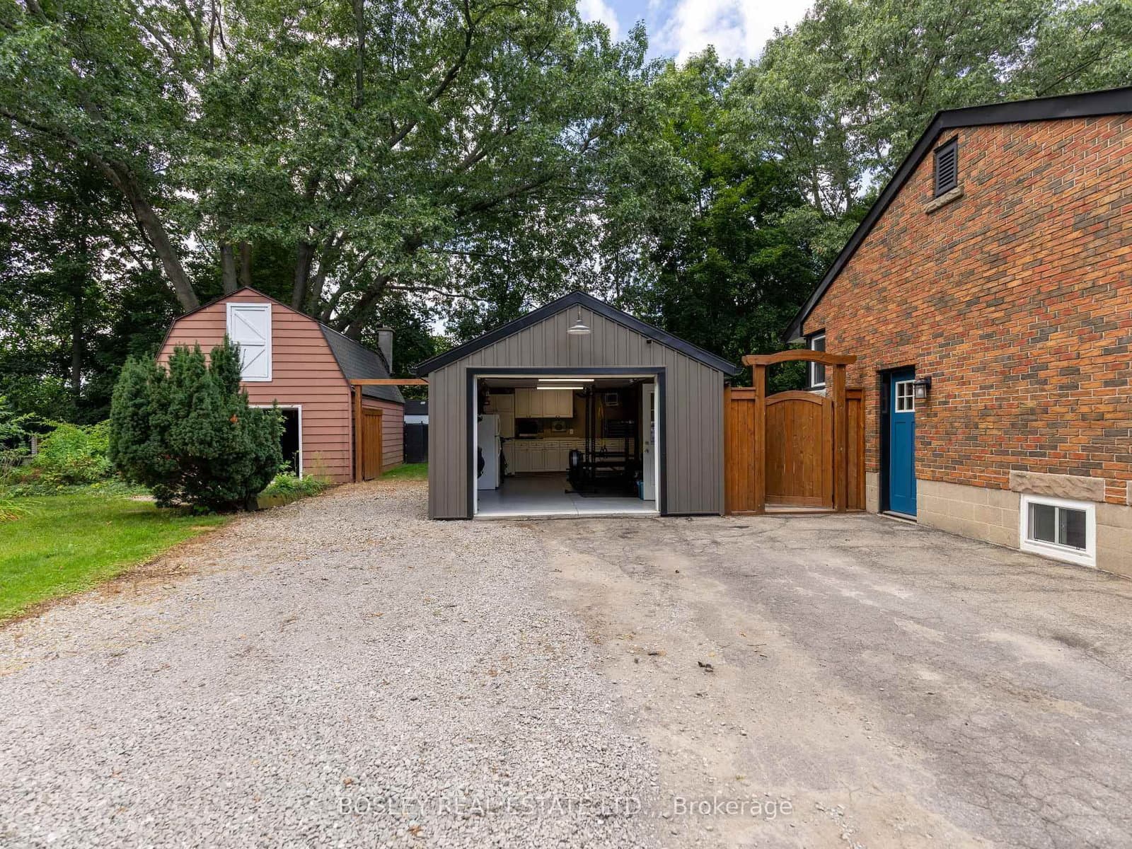 1180 Sunset Drive thumbnail 28