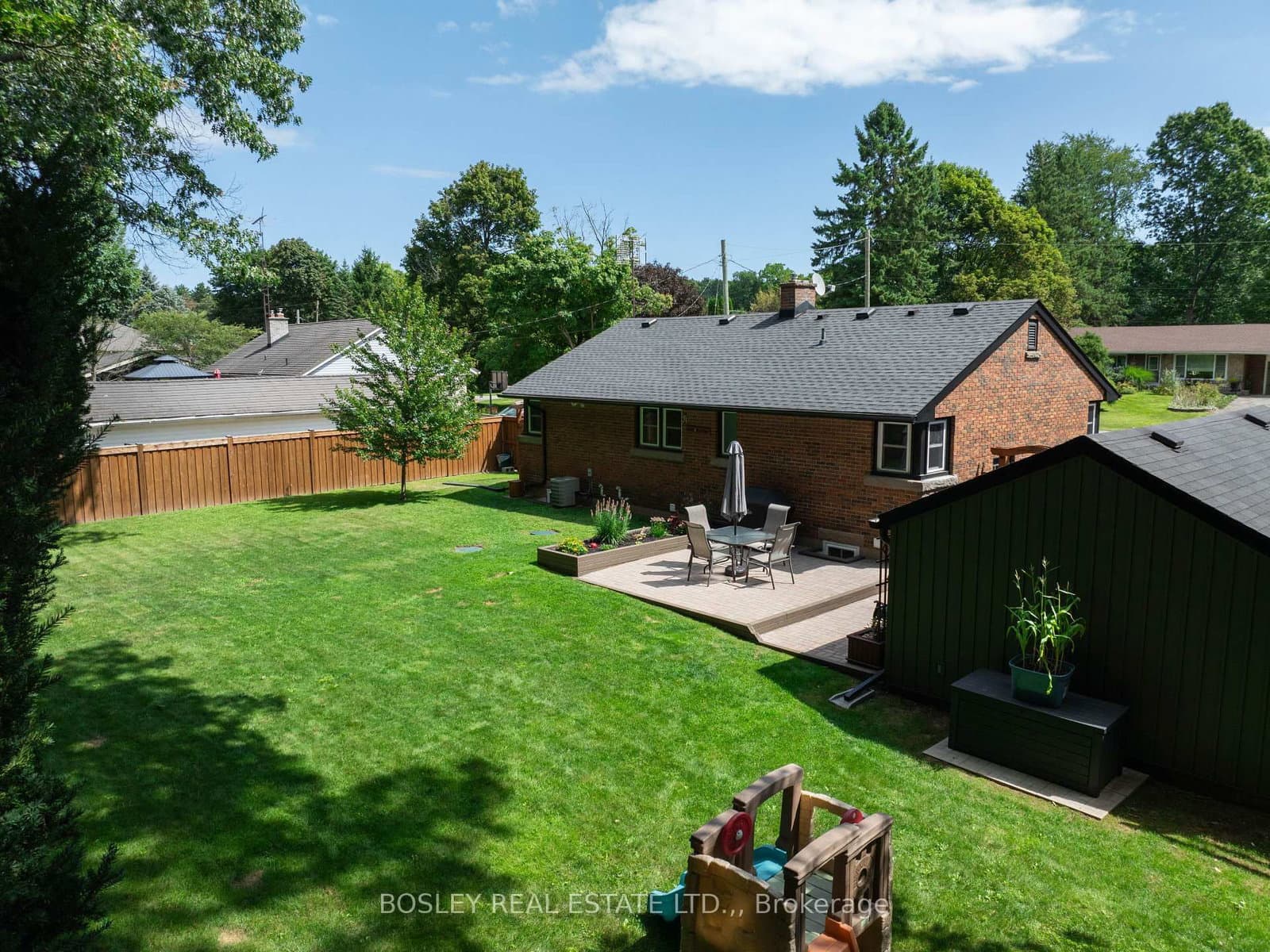 1180 Sunset Drive thumbnail 38