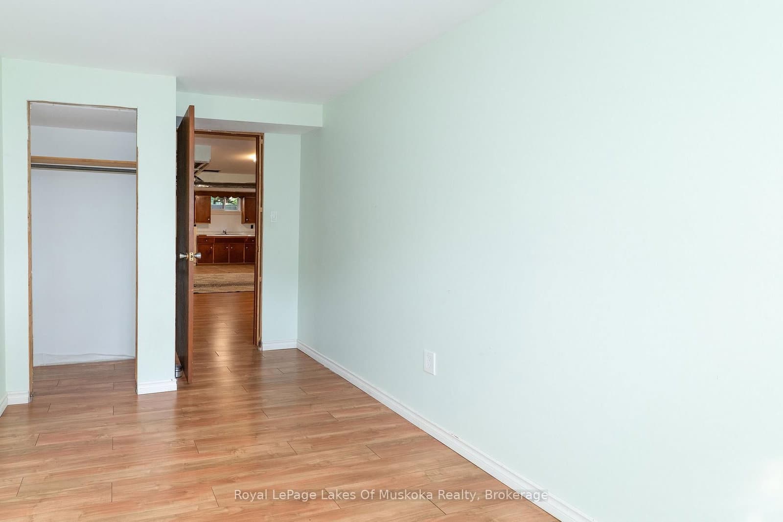 20 Sander Drive thumbnail 30