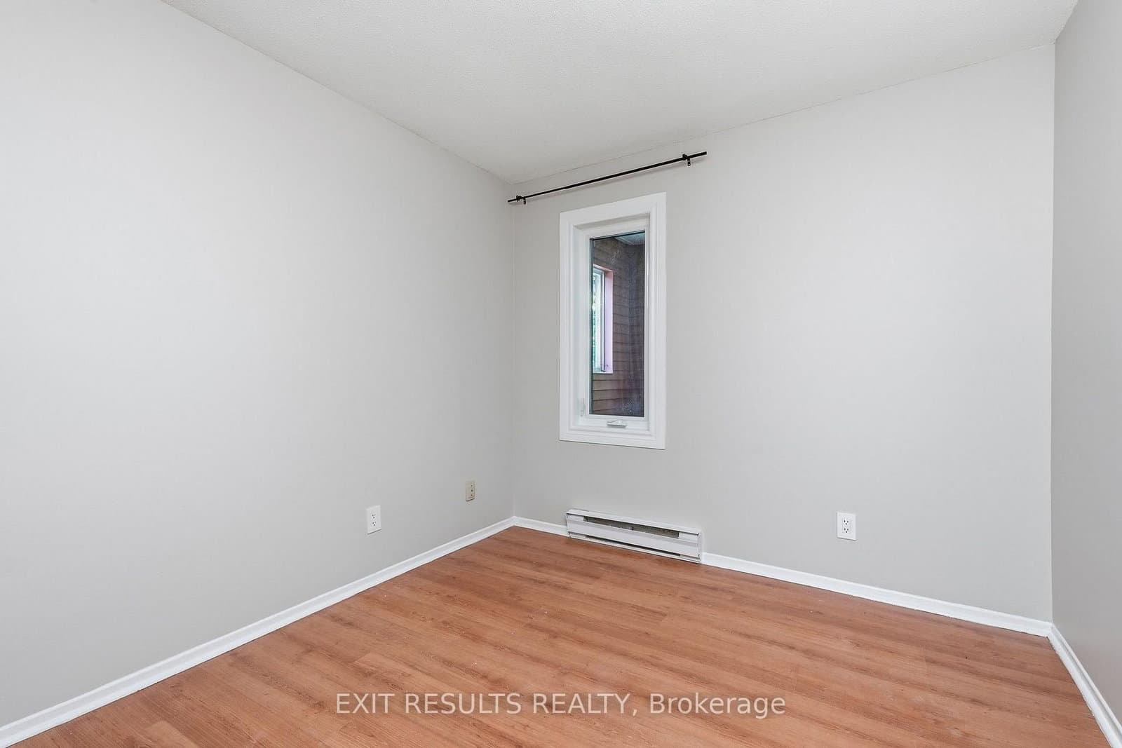 1035 - J Cummings Avenue, Unit 13 thumbnail 19