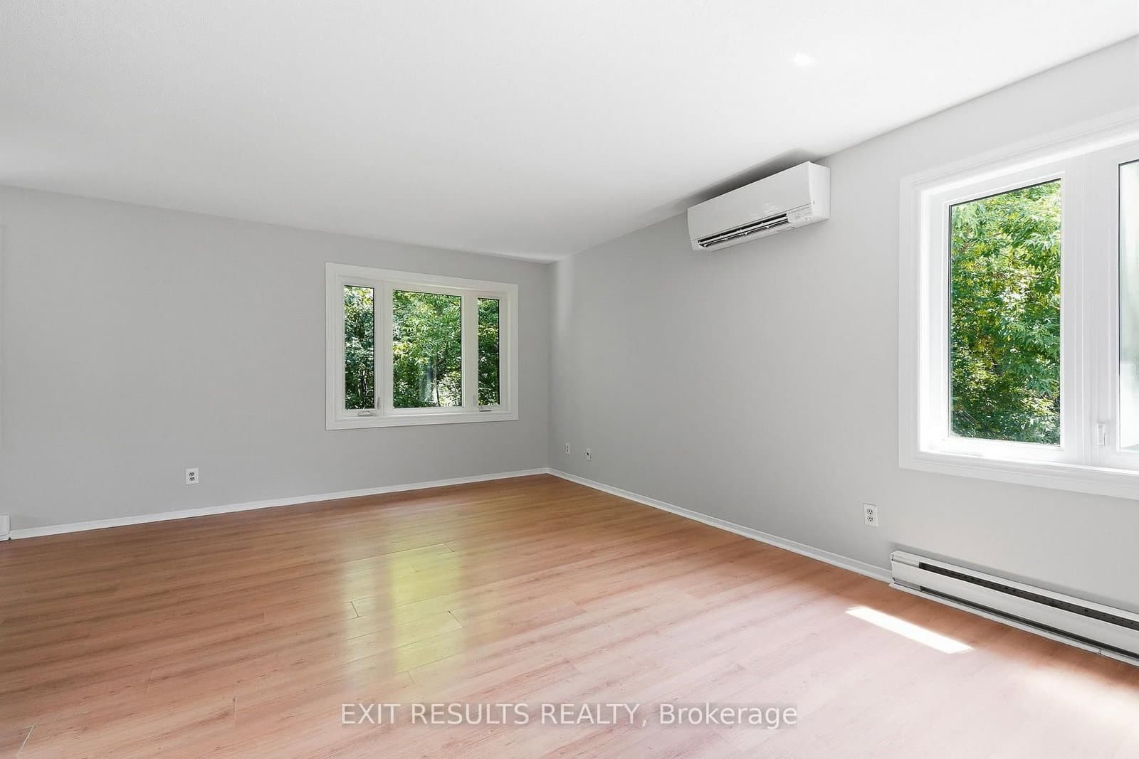 1035 - J Cummings Avenue, Unit 13 thumbnail 6