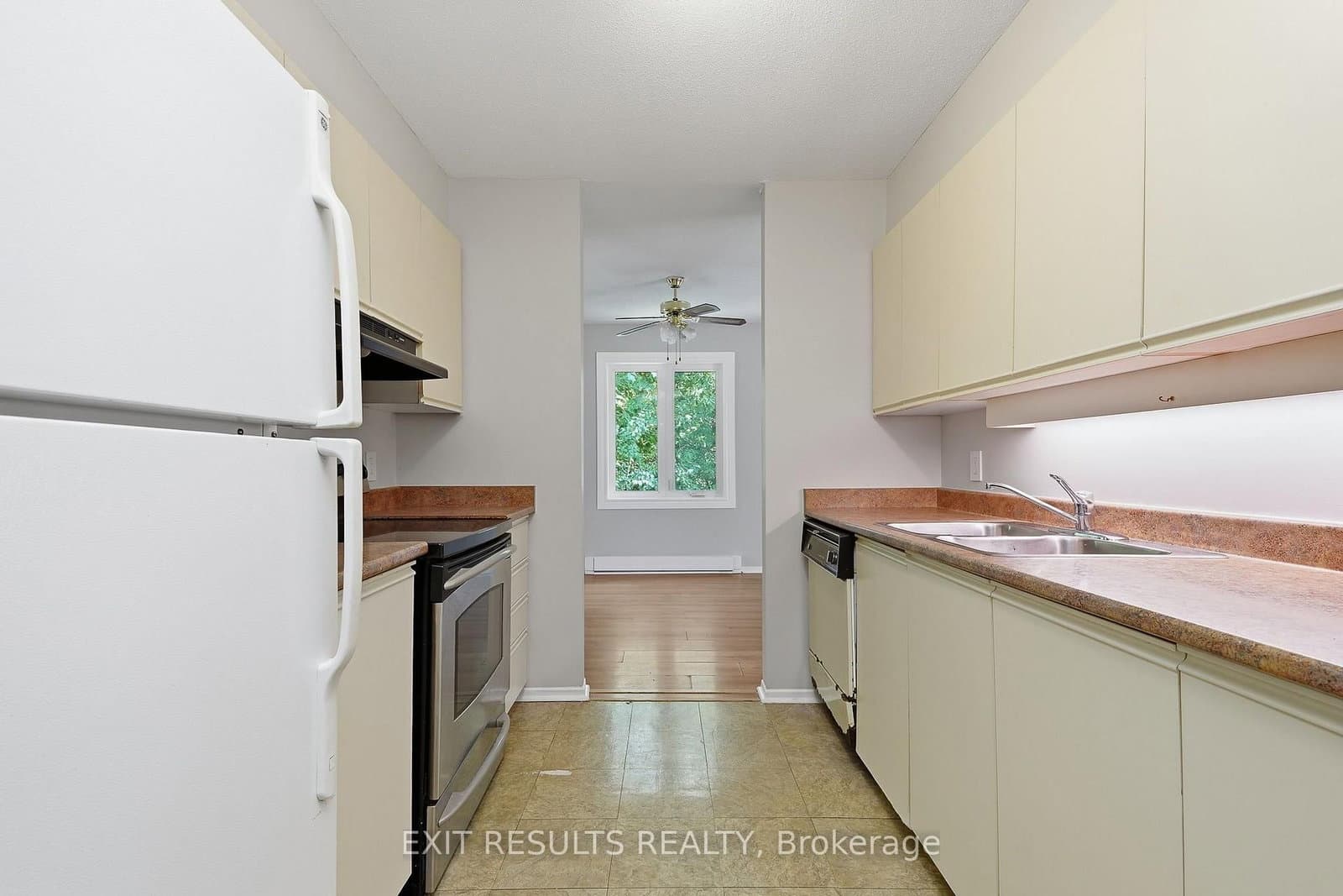 1035 - J Cummings Avenue, Unit 13 thumbnail 7