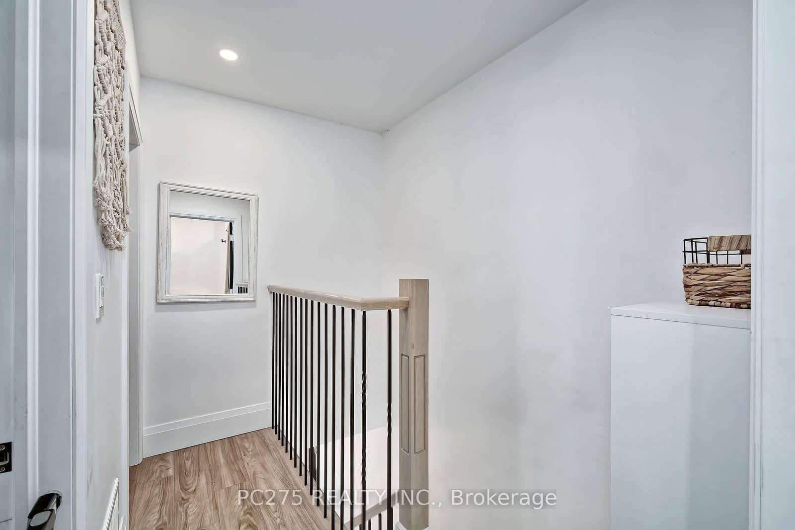 92 Walnut Street thumbnail 15
