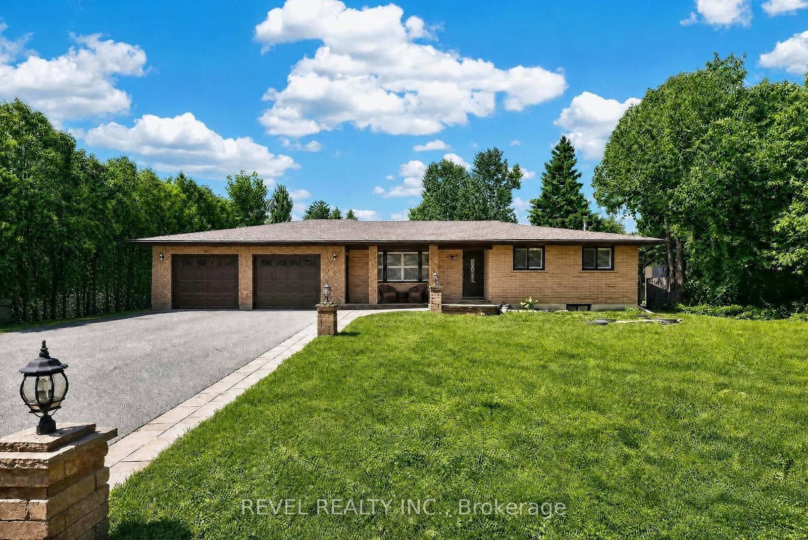 1036 Shellard Side Road - Image 1