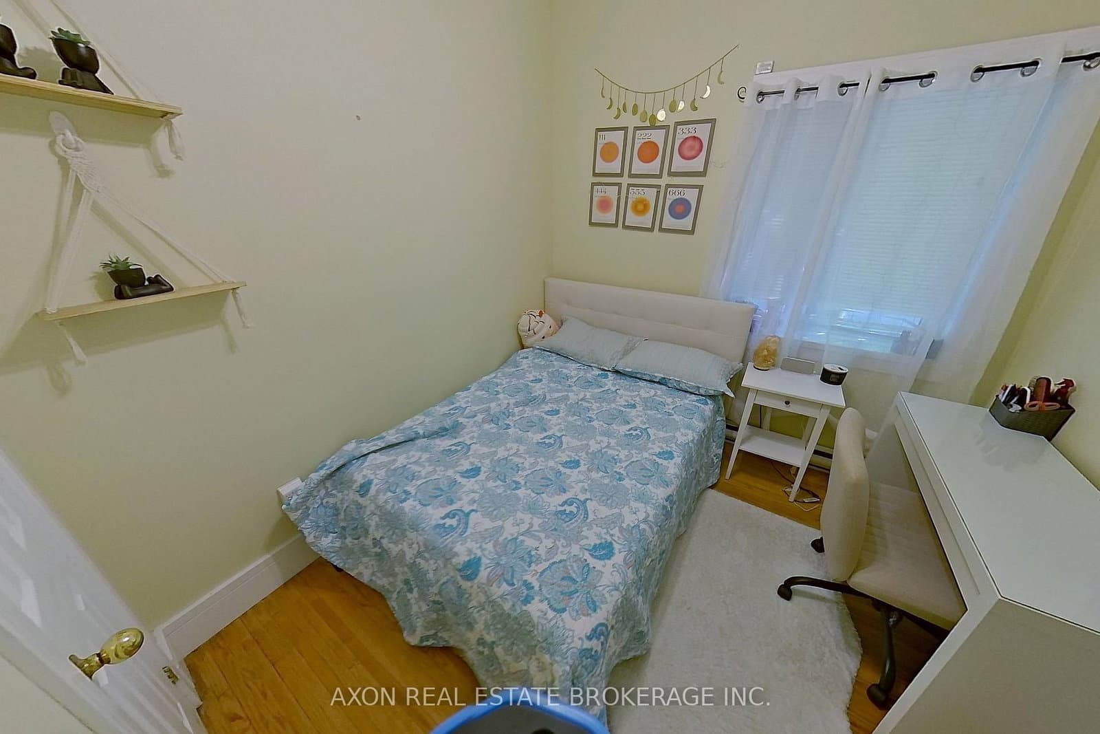 408 Albert Street thumbnail 16
