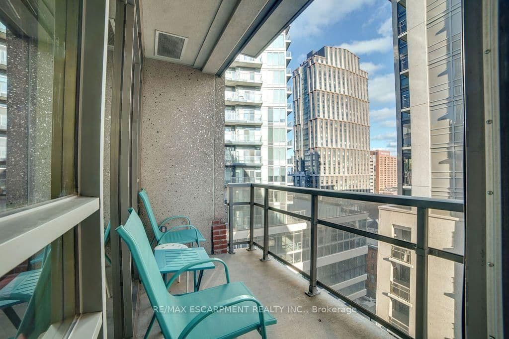 150 Main Street W, Unit 810 thumbnail 14