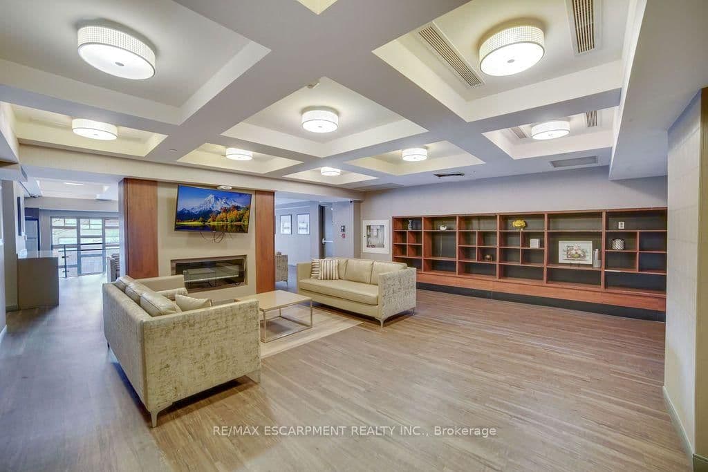 150 Main Street W, Unit 810 thumbnail 30