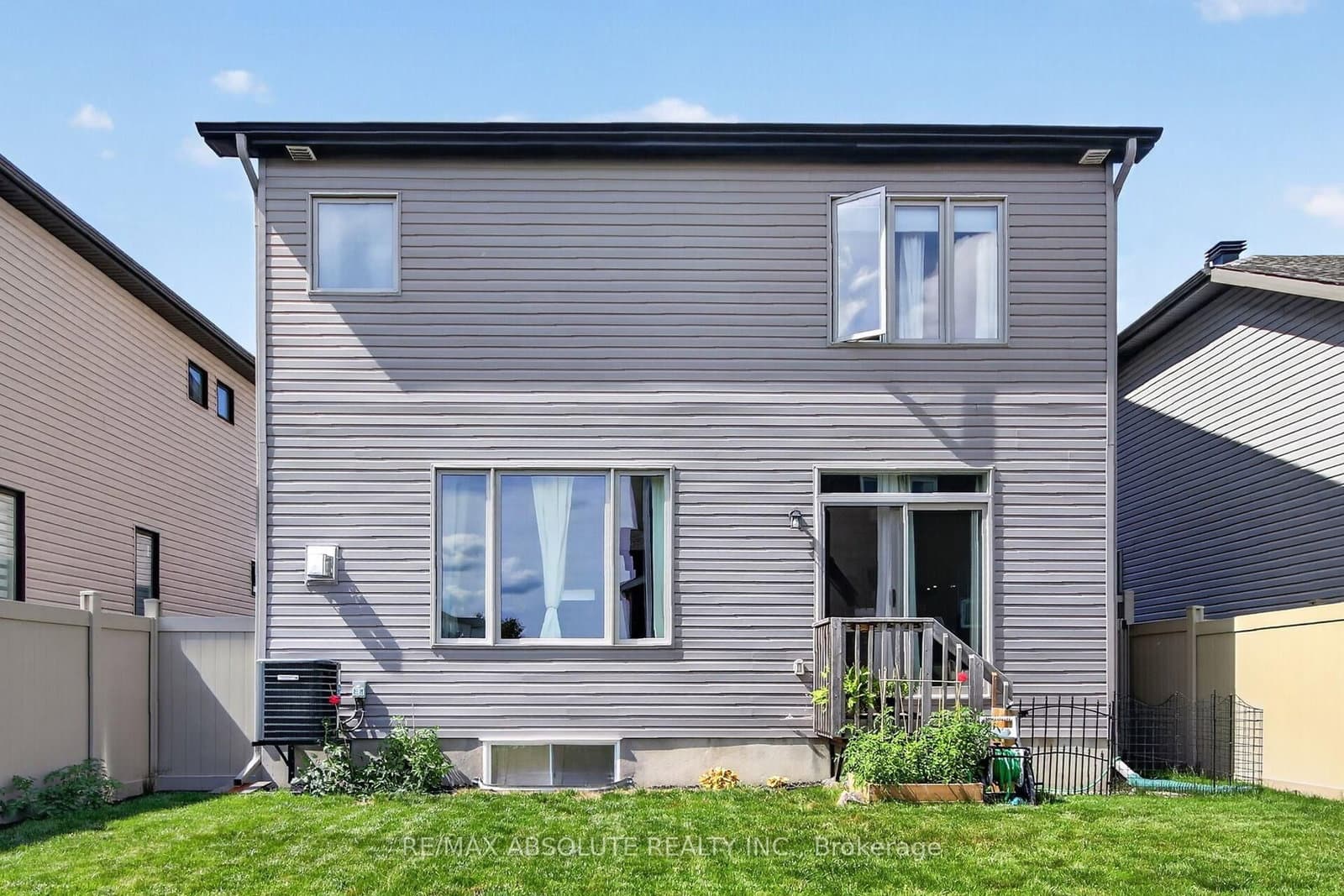 674 Parade Drive thumbnail 35