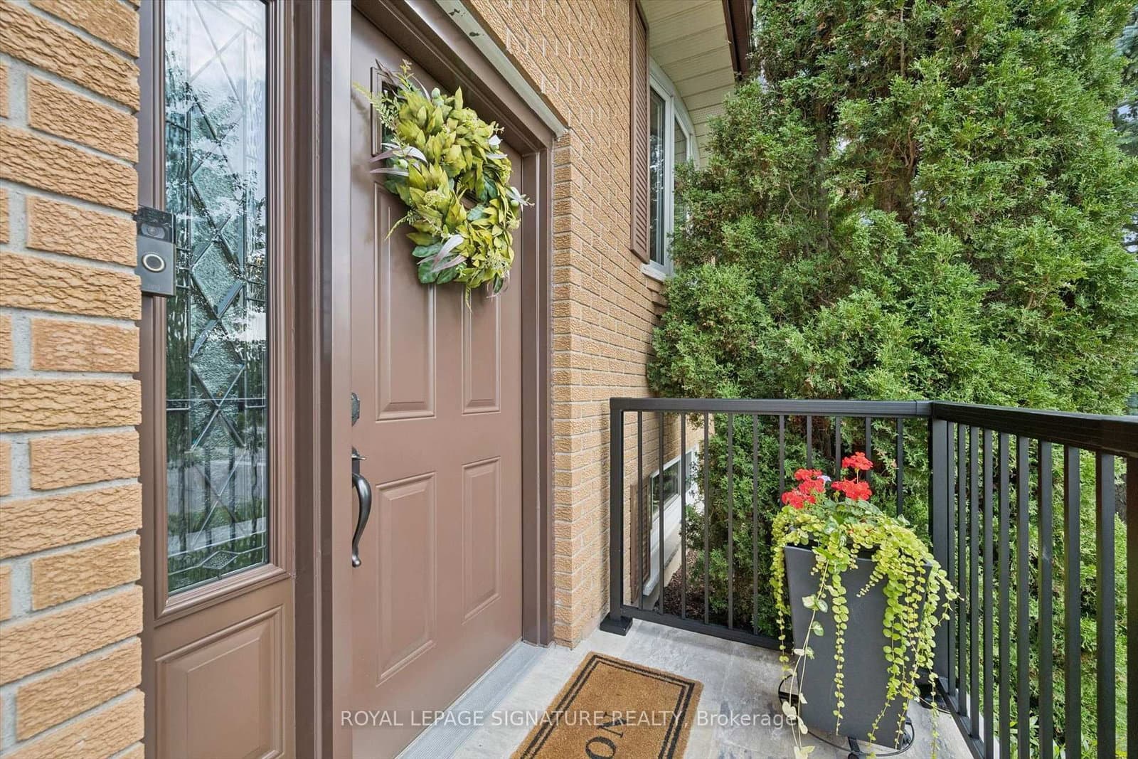 590 Fern Road thumbnail 4