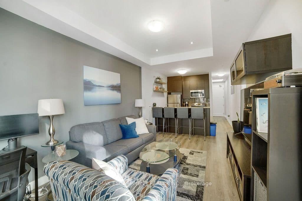150 Main Street W, Unit 810 thumbnail 11