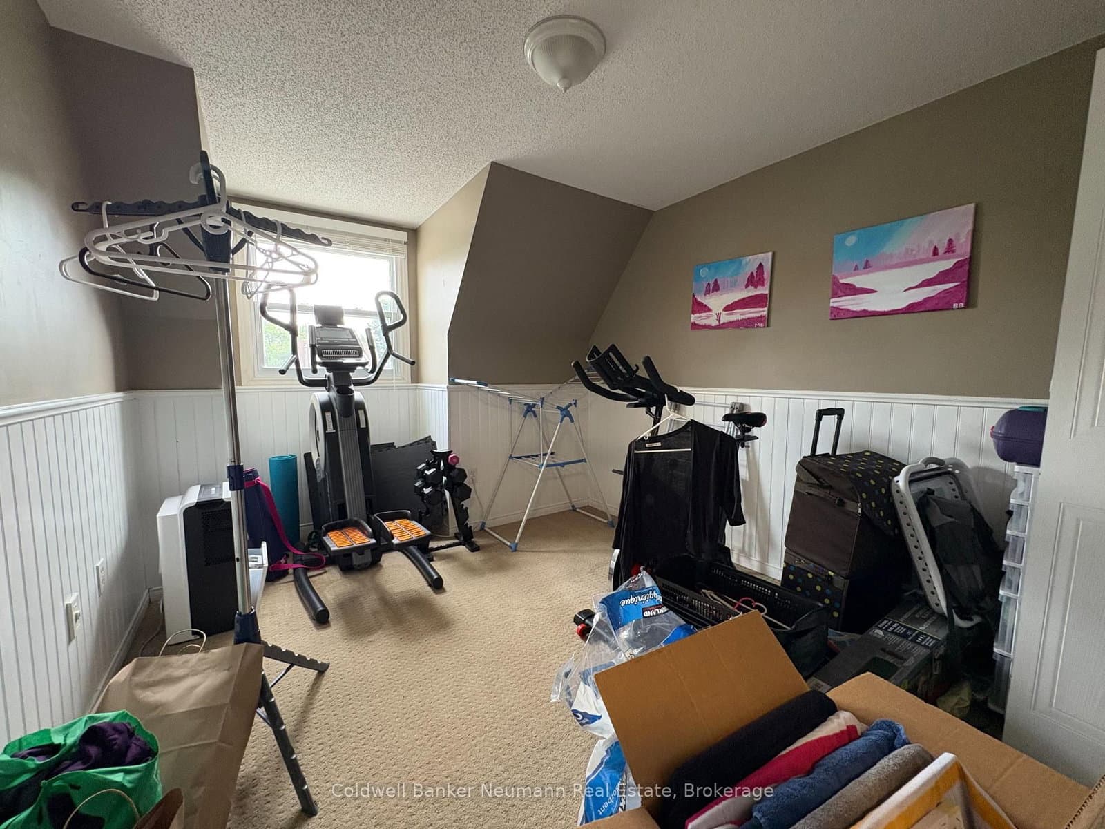 120 Moss Place, Unit UPPER thumbnail 11