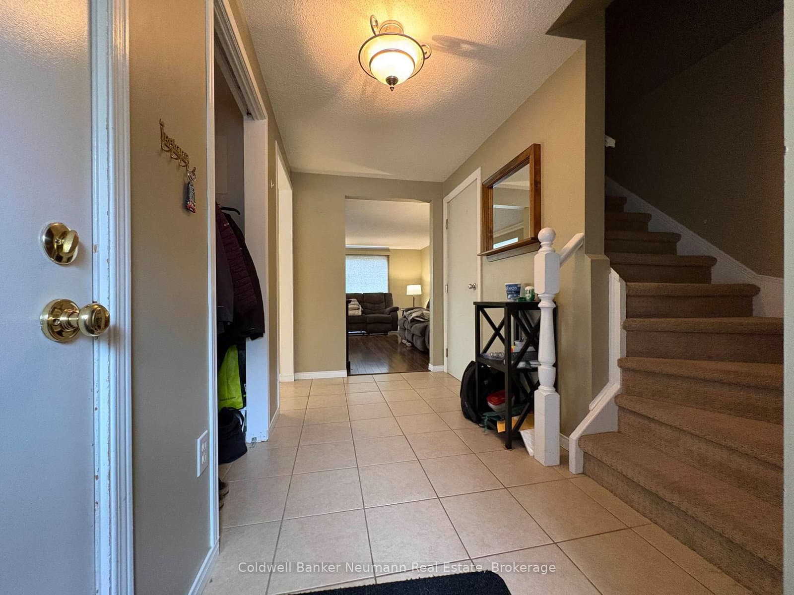 120 Moss Place, Unit UPPER thumbnail 6