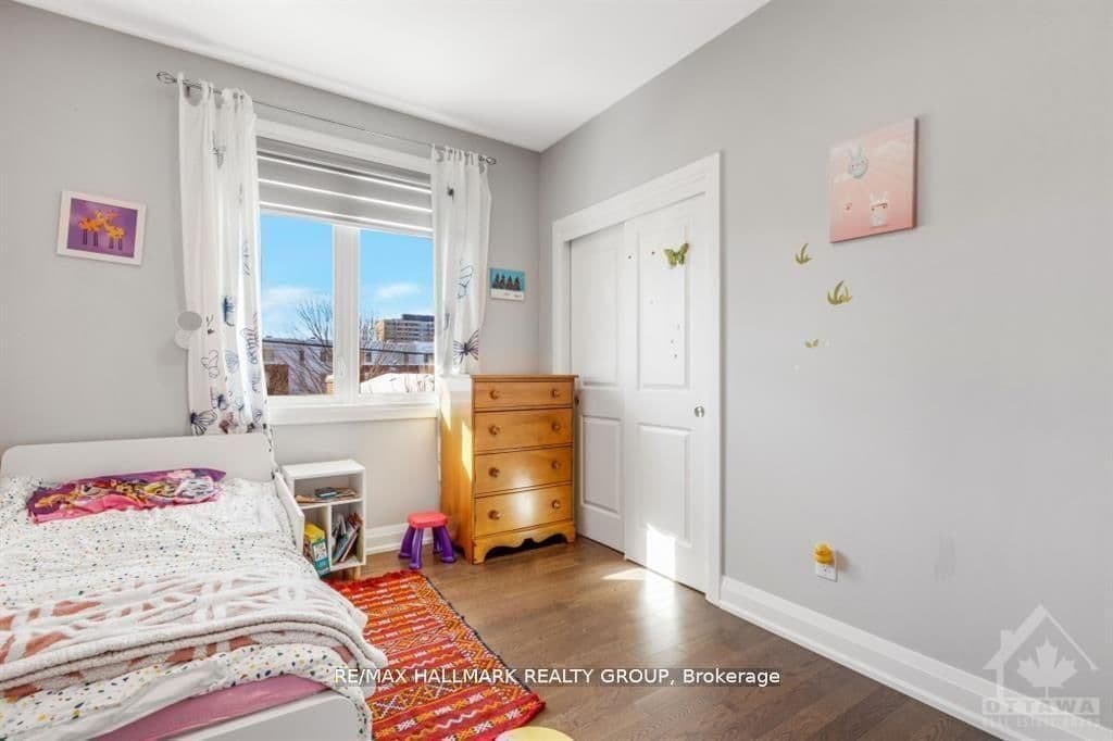 250 Richardson Avenue thumbnail 27
