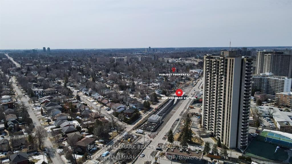 250 Richardson Avenue thumbnail 3