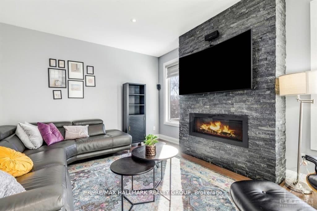 250 Richardson Avenue thumbnail 15