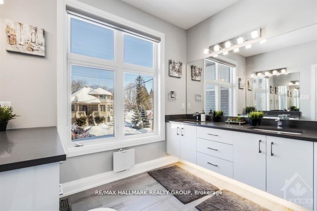 250 Richardson Avenue thumbnail 19