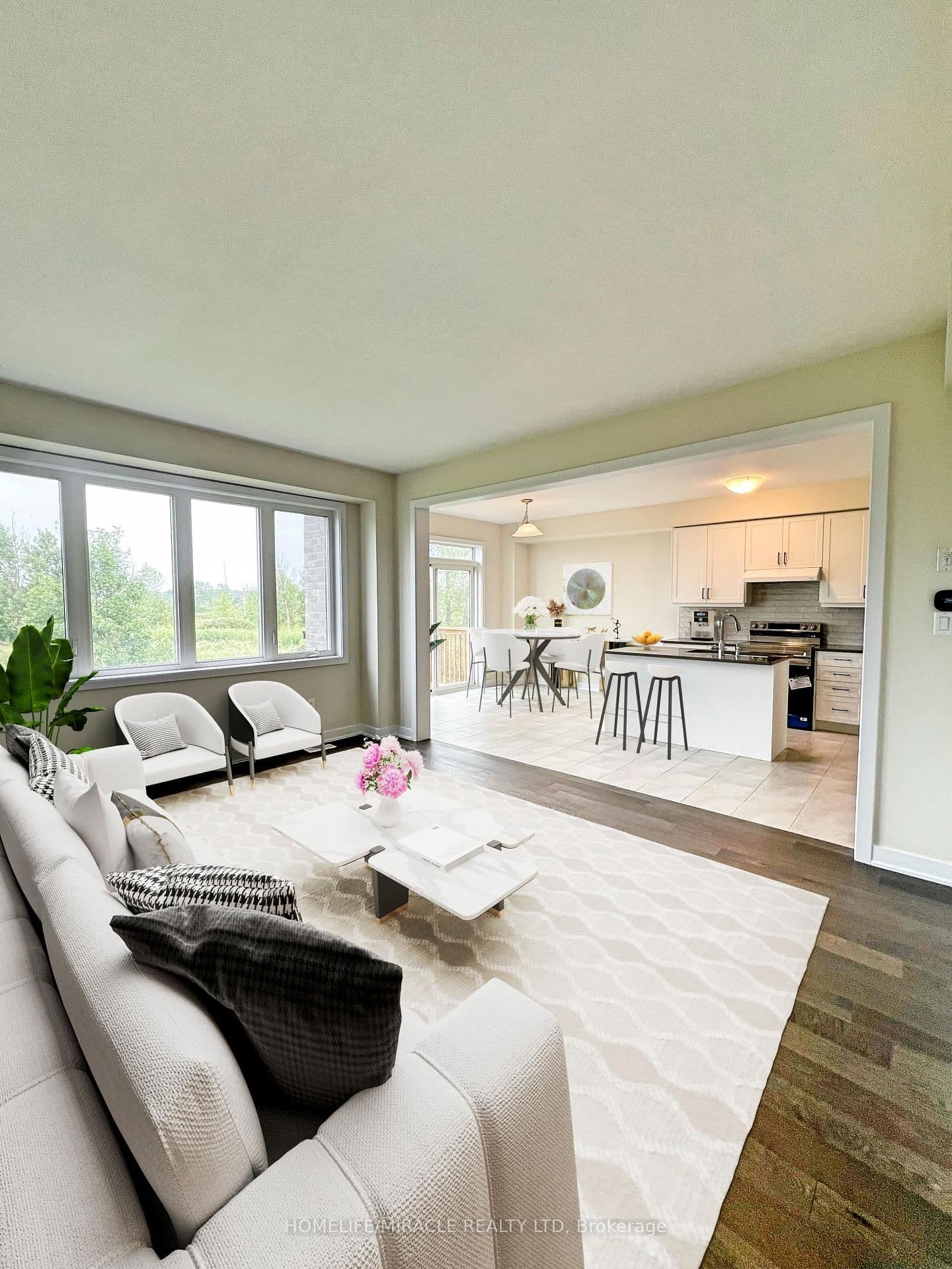 66 Aviron Crescent thumbnail 9