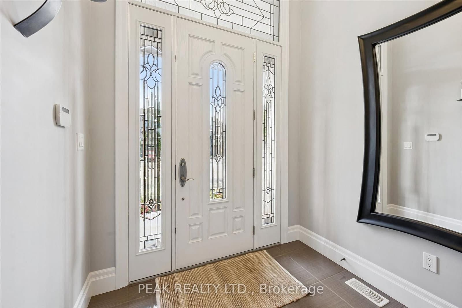 111 OAK PARK Drive thumbnail 3