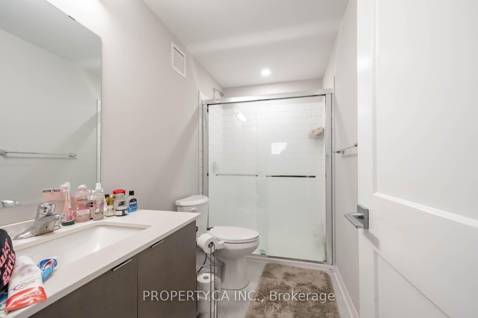 708 Woolwich Street, Unit 124 thumbnail 13