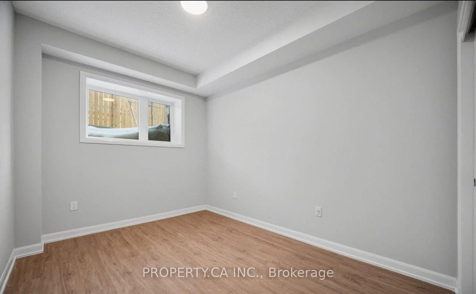 708 Woolwich Street, Unit 124 thumbnail 14