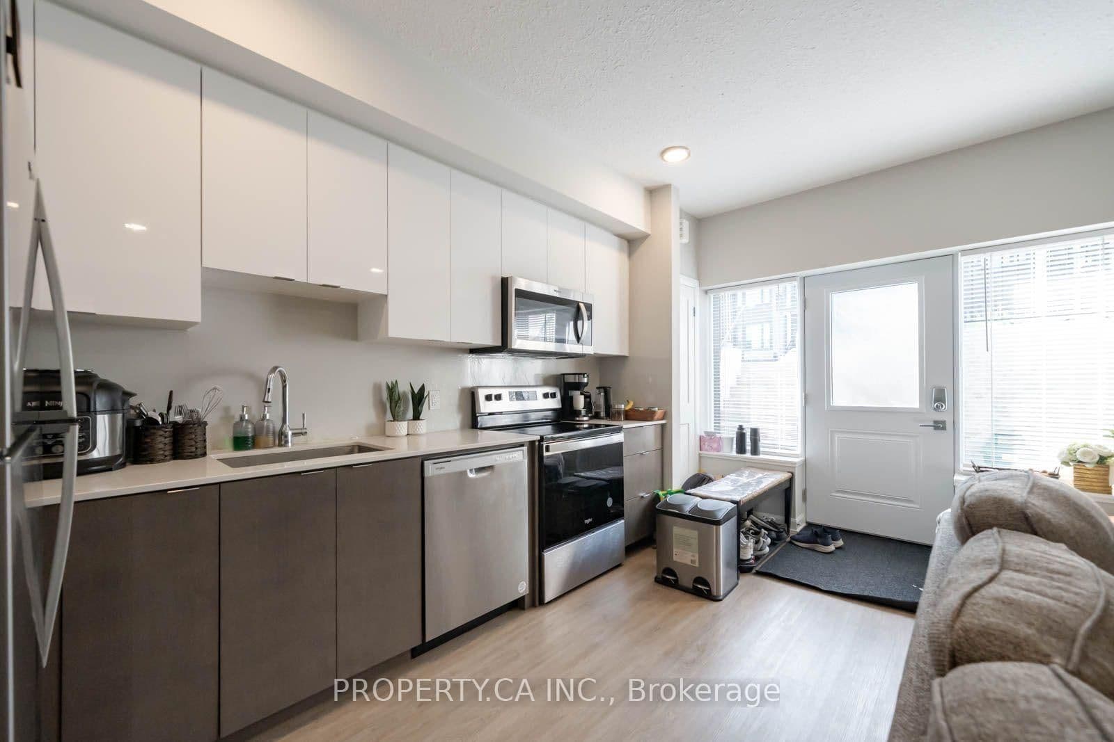 708 Woolwich Street, Unit 124 thumbnail 6