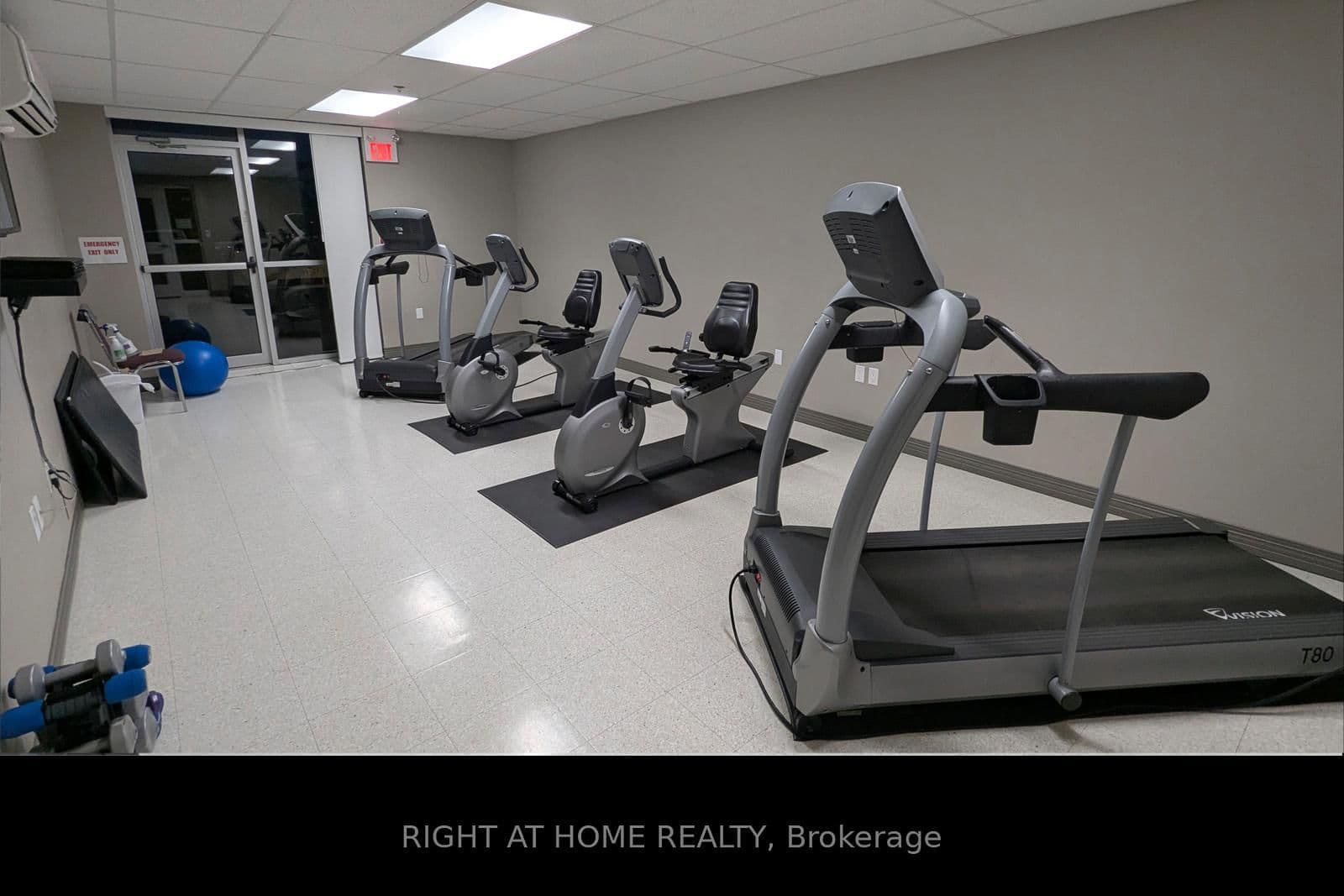 141 Vansickle Road, Unit 411 thumbnail 44