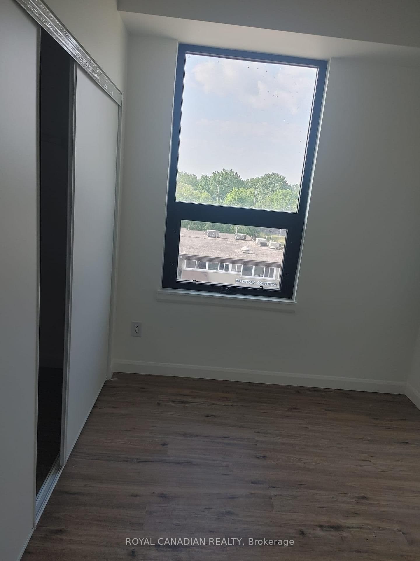7 Erie Avenue, Unit 506 thumbnail 8