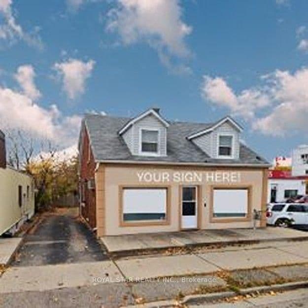 2139 Kingsway Drive - Image 1
