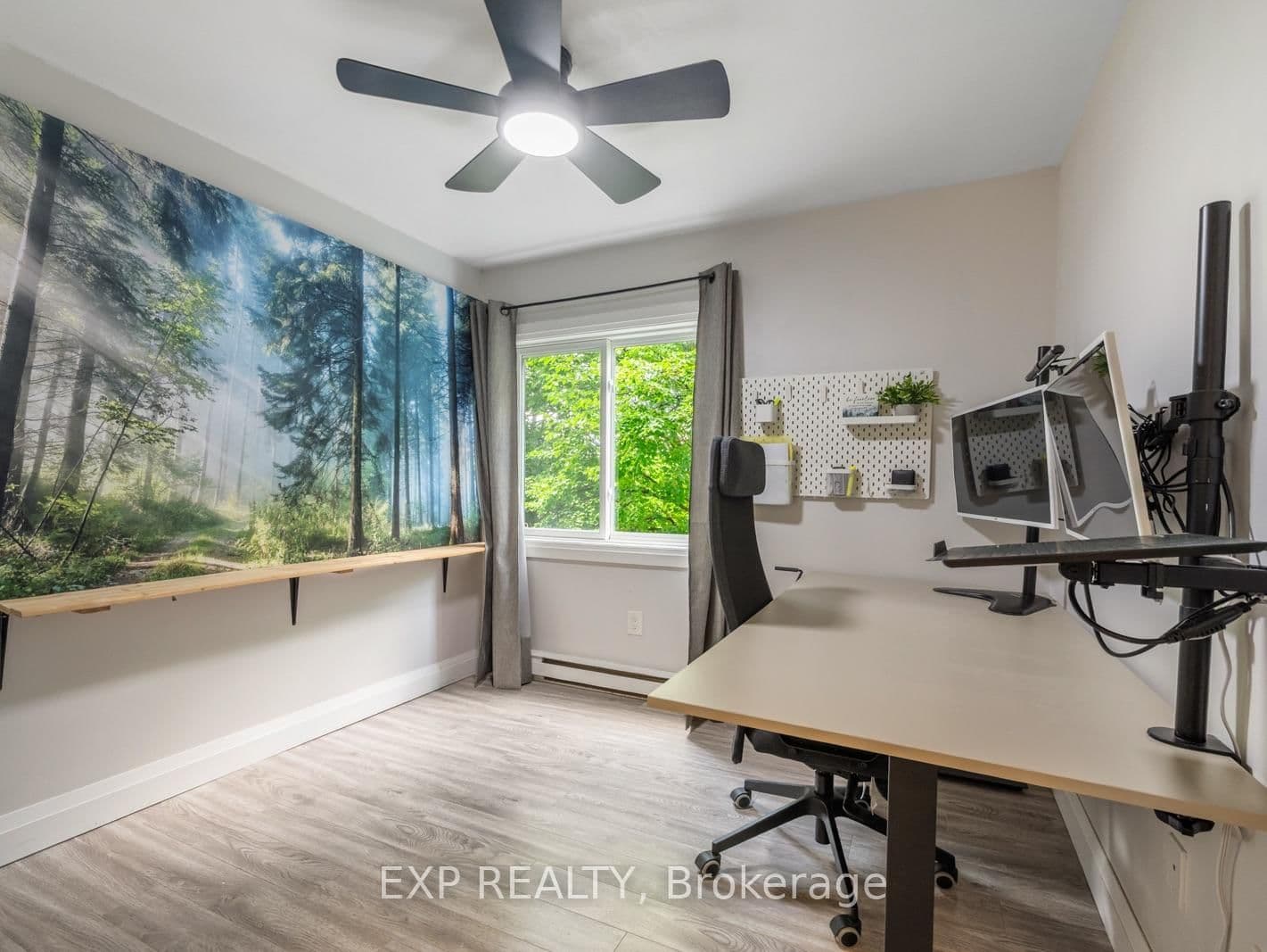 276 Eiwo Court, Unit 301 thumbnail 22