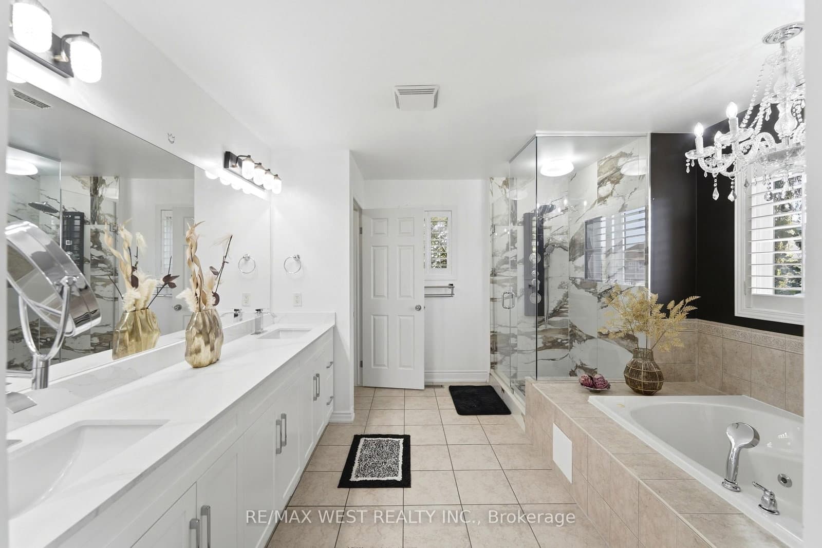 356 Robert Ferrie Drive thumbnail 9
