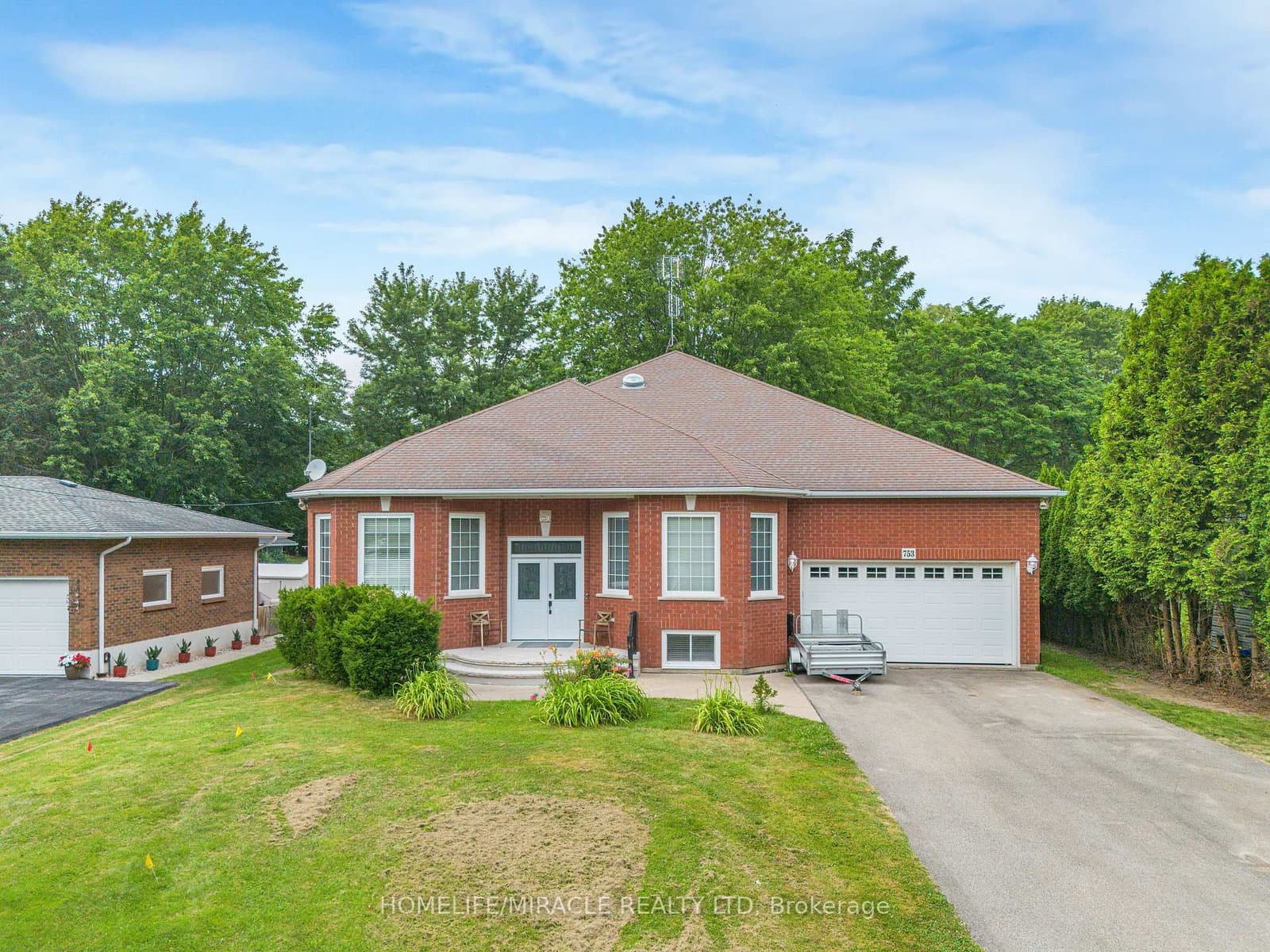 753 Welland Road - Image 1