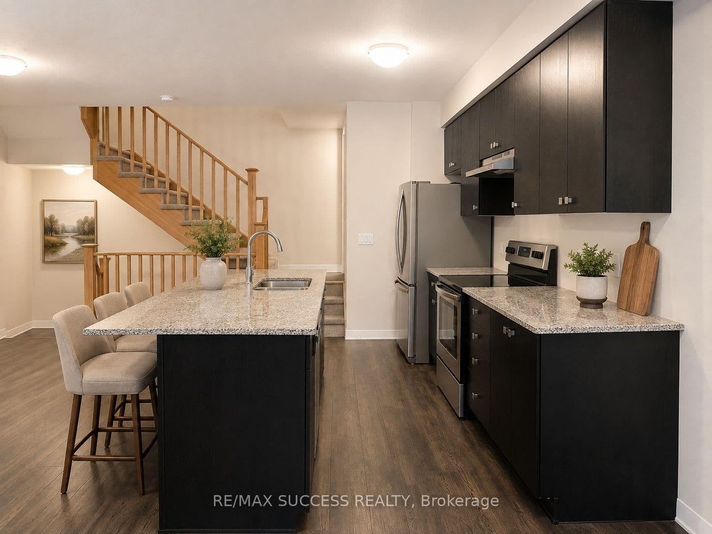 585 Colborne Street E, Unit 502 thumbnail 8