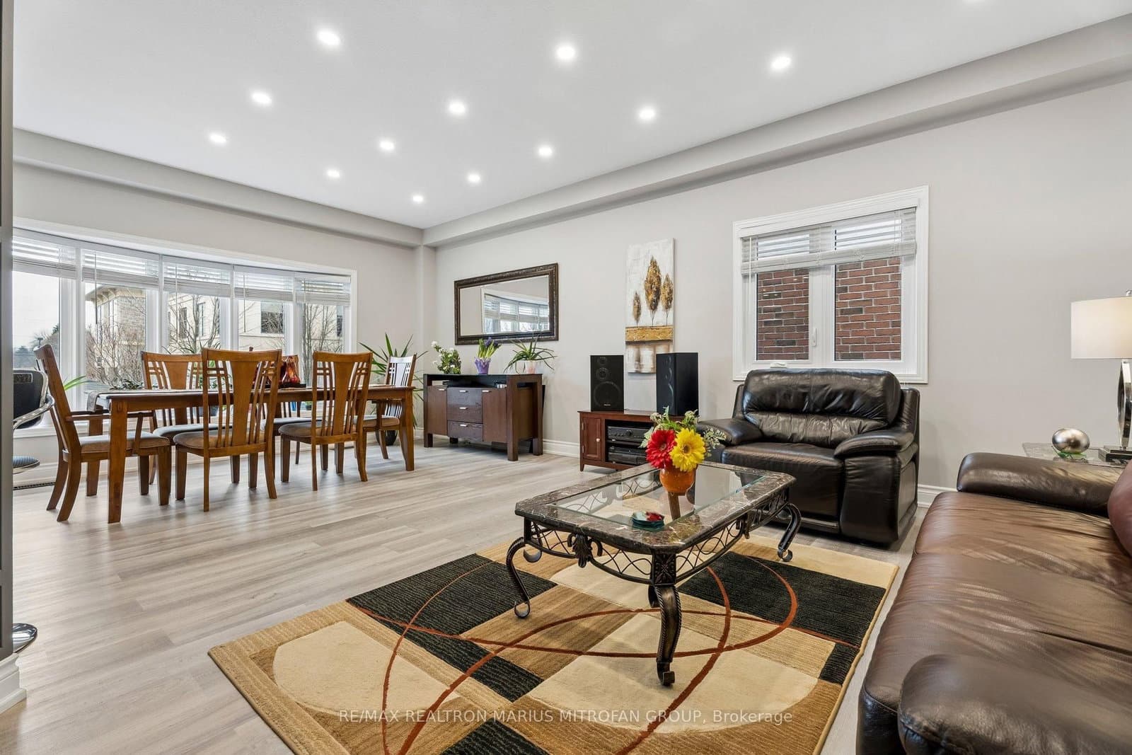 58 Whiterock Avenue thumbnail 23