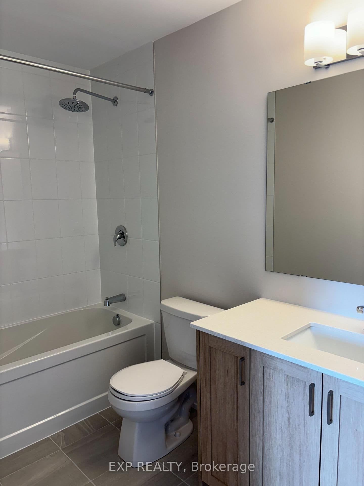 530 OLDENBURG Avenue thumbnail 26