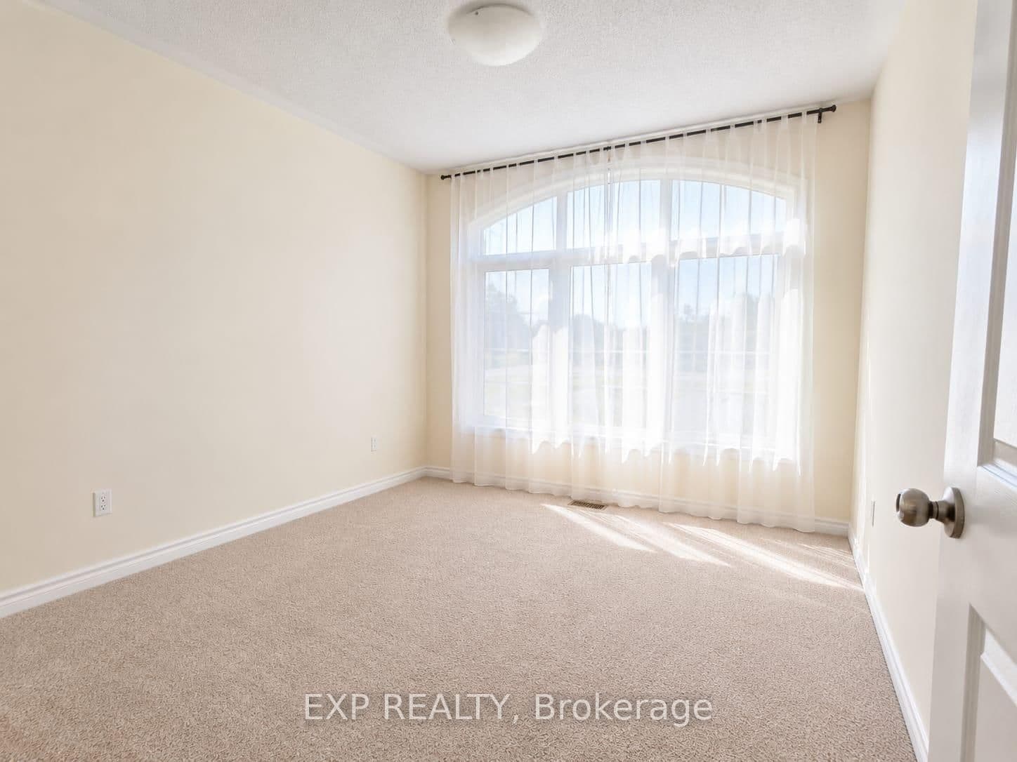 55 Fallengale Crescent thumbnail 9