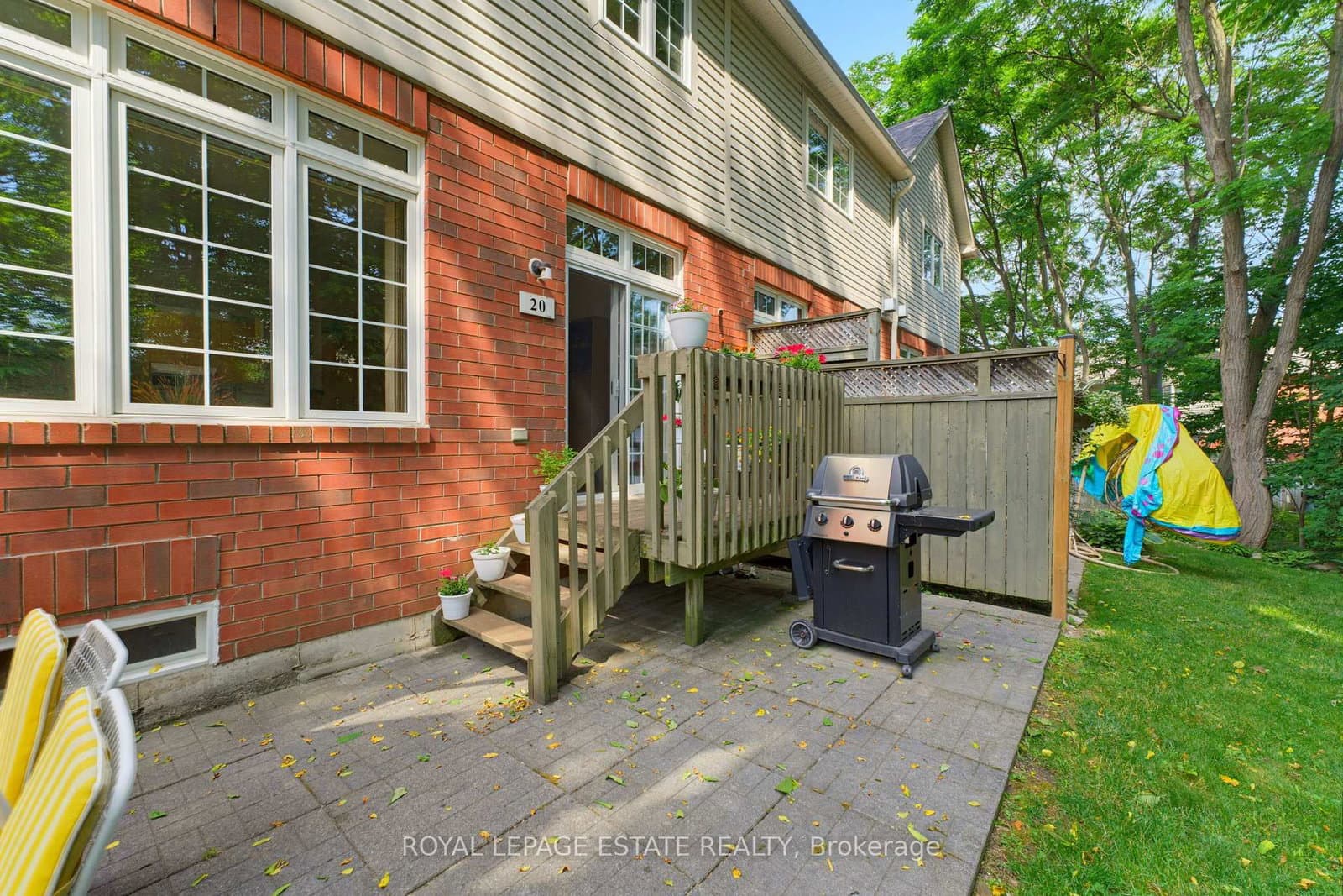 120 Beddoe Drive, Unit 20 thumbnail 10