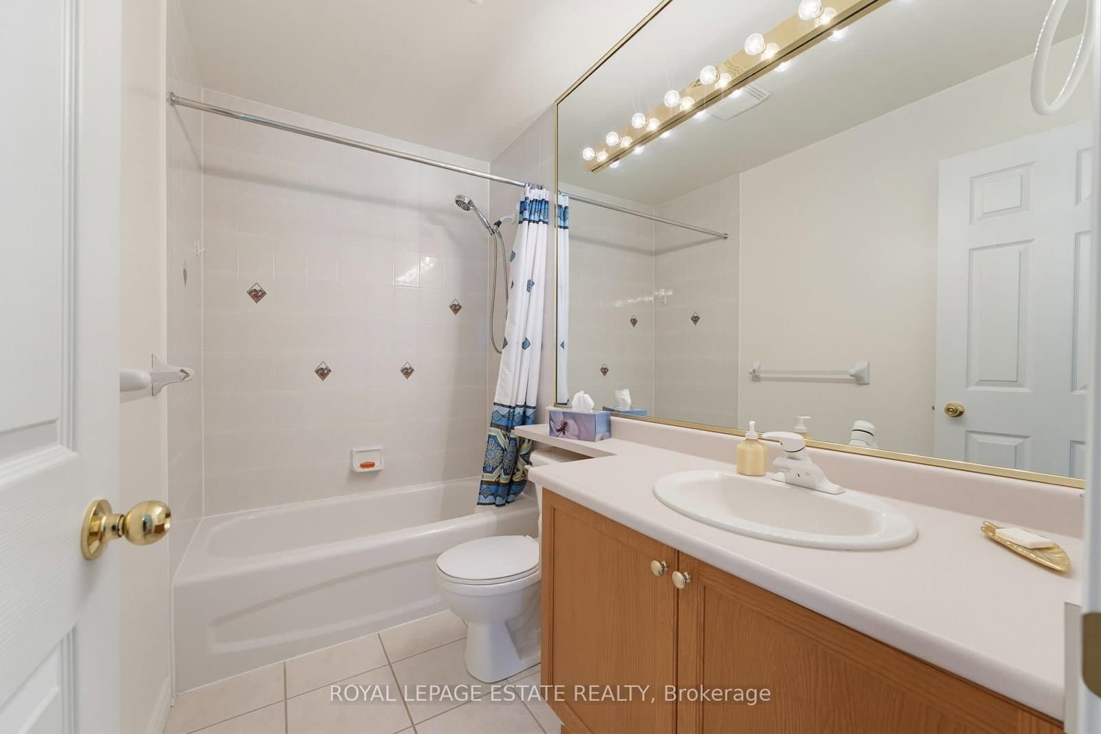 120 Beddoe Drive, Unit 20 thumbnail 17
