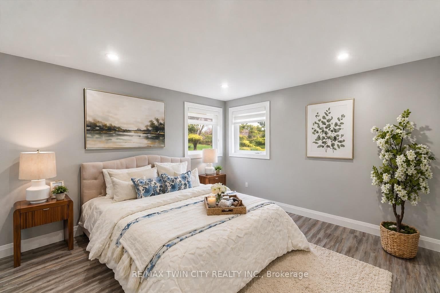 86 Carlyle Drive thumbnail 16