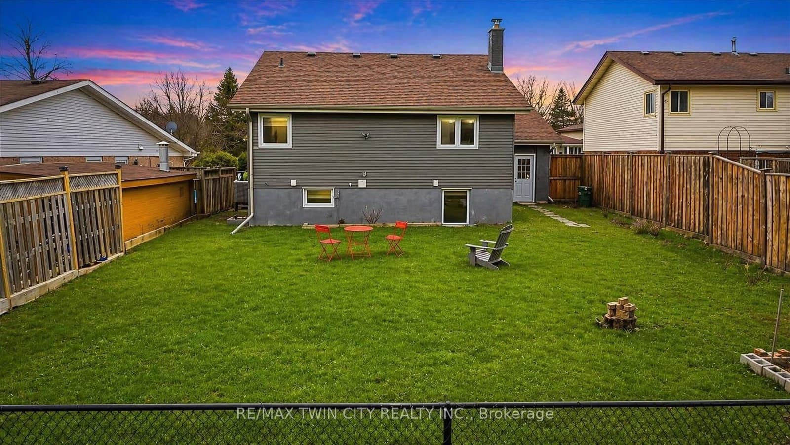 86 Carlyle Drive thumbnail 33
